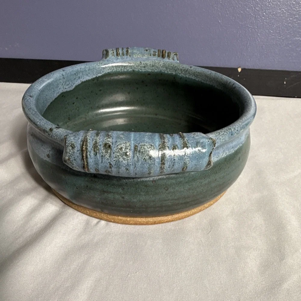 Signed Sandusky Studio Art Pottery Brie Baker Small Casserole Dish Floating Blue
